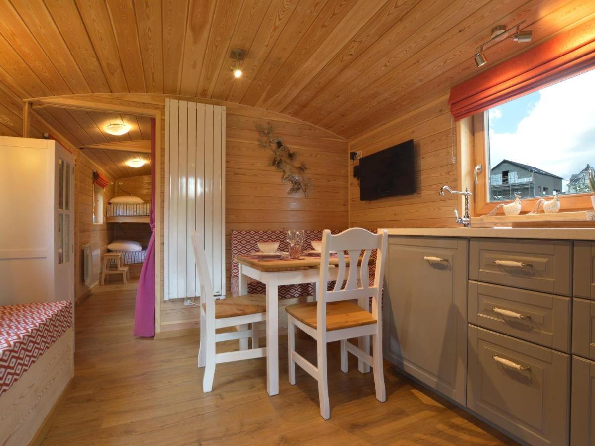 Charming In With Sauna *